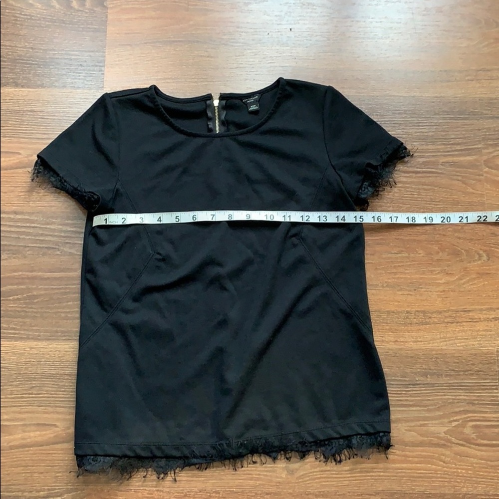 Preowned Ann Taylor lace shirt xsp